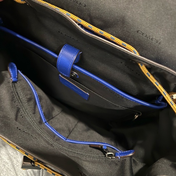 Coach luxury Blue Leather Men's Backpack - Picture 6 of 6